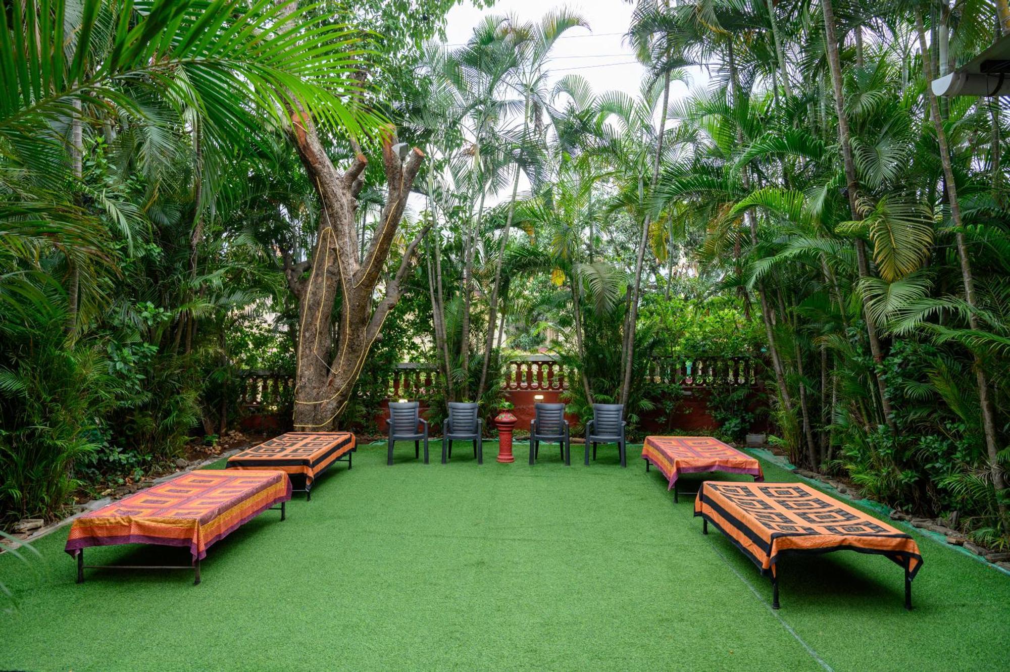 Girivihar Holiday Club - Pure Veg Lonavala Eksteriør billede