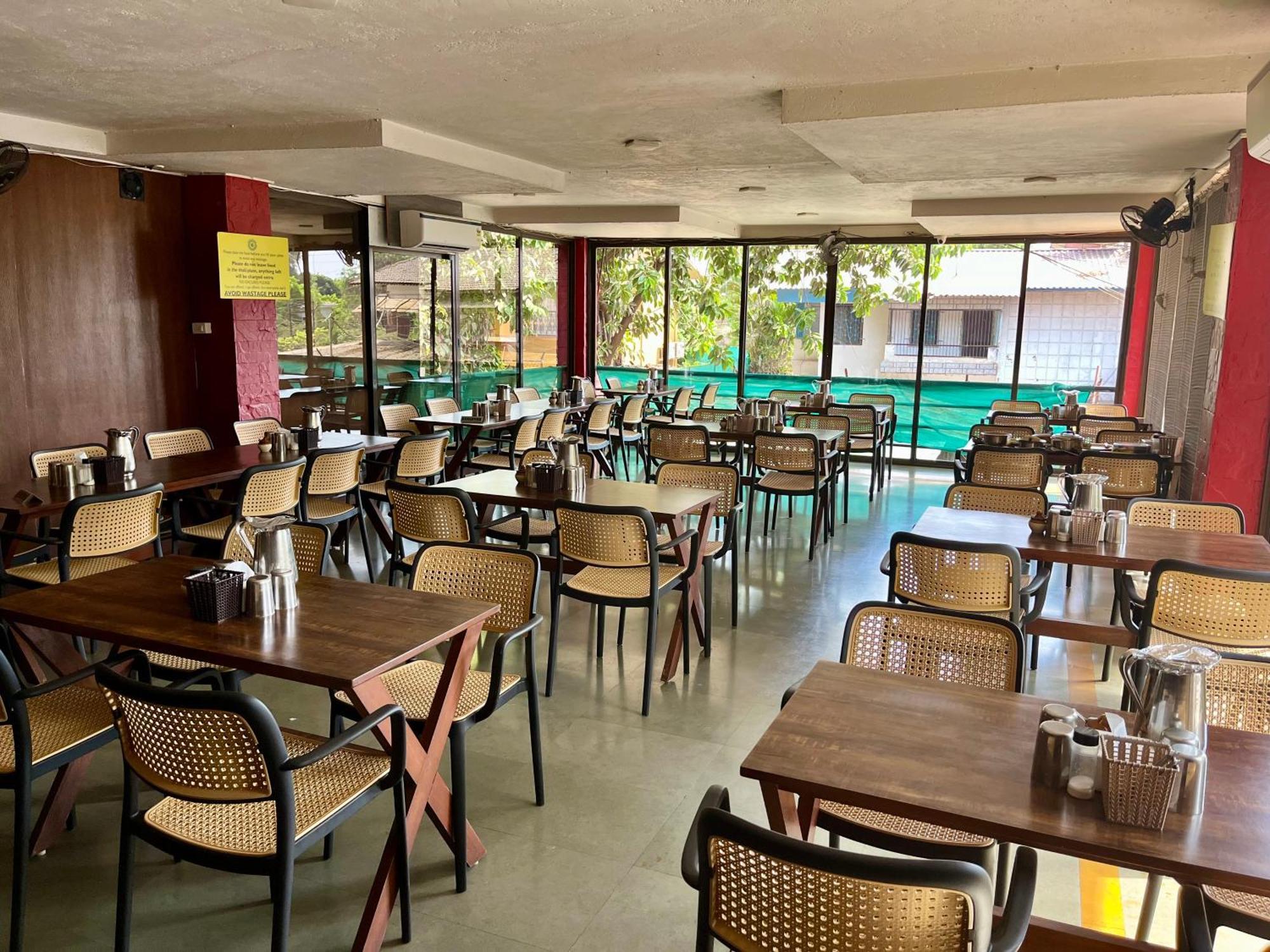 Girivihar Holiday Club - Pure Veg Lonavala Eksteriør billede